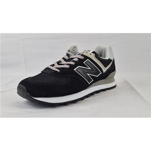 New Balance 574 Core (Black White)