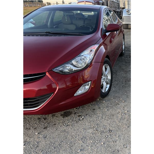 2012 Hyundai Elantra – Red | Manual |
