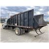Image 2 : 2021 INTERNATIONAL MV607 Grapple Truck
