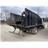 Image 3 : 2021 INTERNATIONAL MV607 Grapple Truck