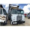 Image 4 : 2003 AUTOCAR WX Garbage / Sanitation Truck