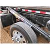Image 15 : 2025 MACK GR64B Roll Off Truck