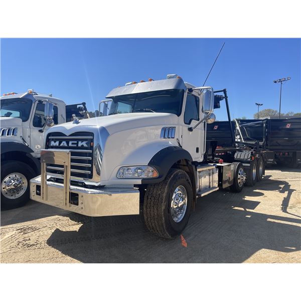 2024 MACK GR64B Roll Off Truck