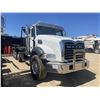 Image 5 : 2024 MACK GR64B Roll Off Truck