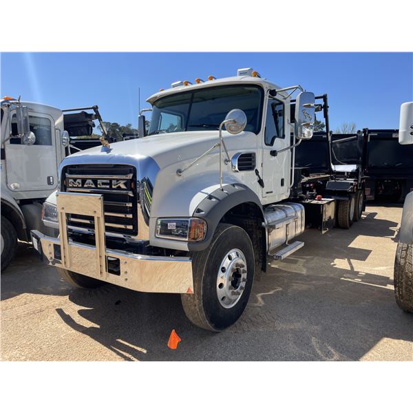 2024 MACK GR64F Roll Off Truck