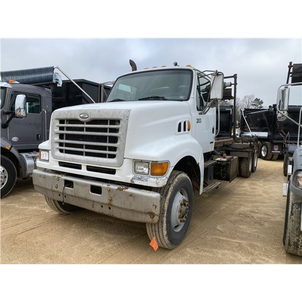 2002 STERLING  Roll Off Truck