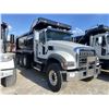 Image 4 : 2025 MACK GR64F Dump Truck