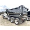 Image 2 : 2025 MACK GR64F Dump Truck