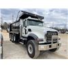 Image 4 : 2025 MACK GR64F Dump Truck
