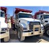 Image 4 : 2025 MACK GR64F Dump Truck