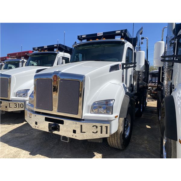 2025 KENWORTH T880 Dump Truck