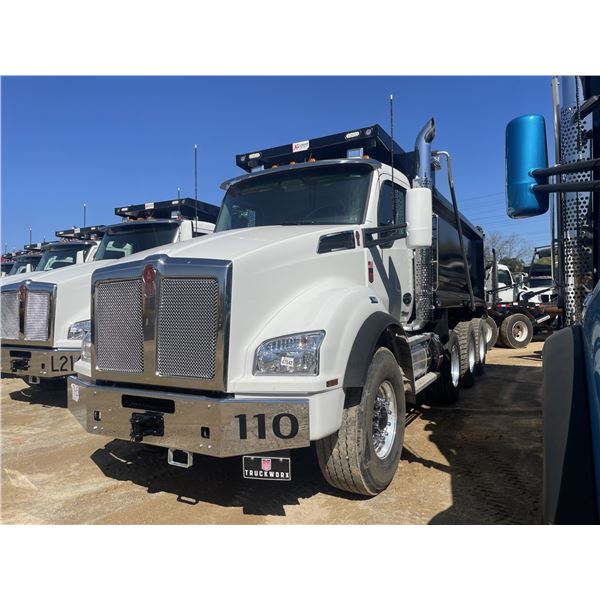 2025 KENWORTH T880 Dump Truck