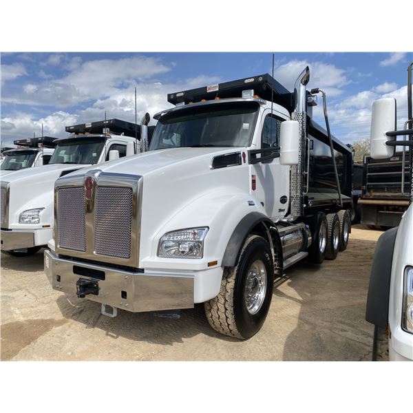 2025 KENWORTH T880 Dump Truck