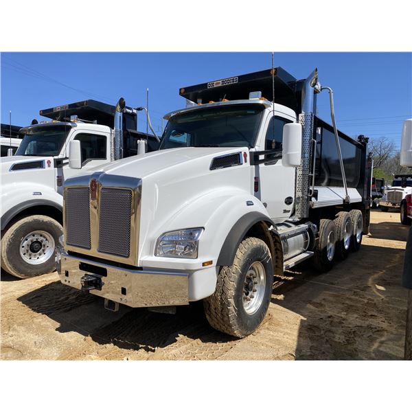 2025 KENWORTH T880 Dump Truck
