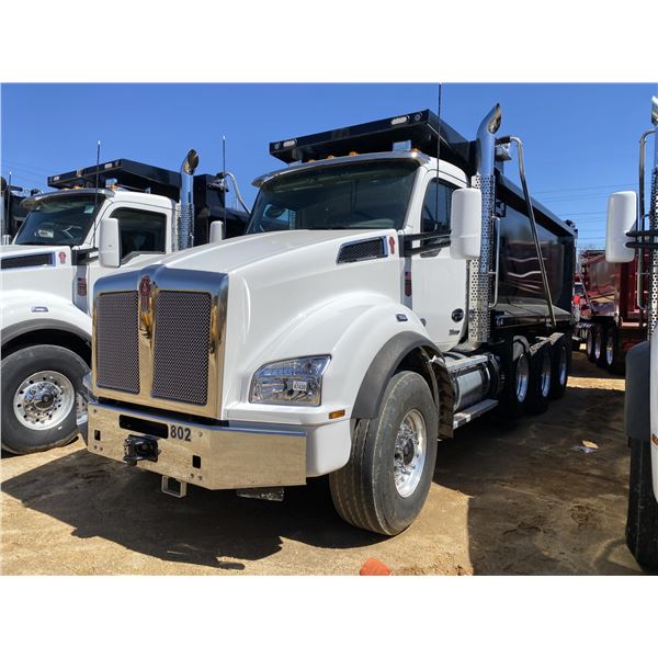 2025 KENWORTH T880 Dump Truck