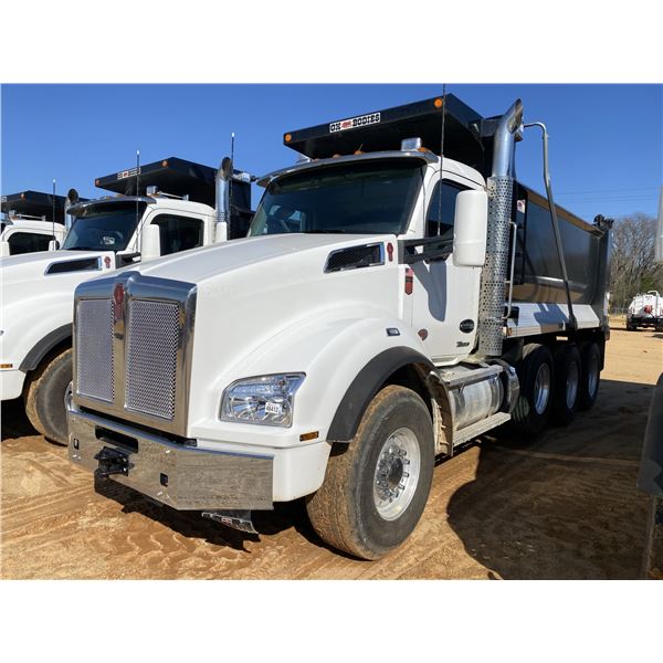2025 KENWORTH T880 Dump Truck