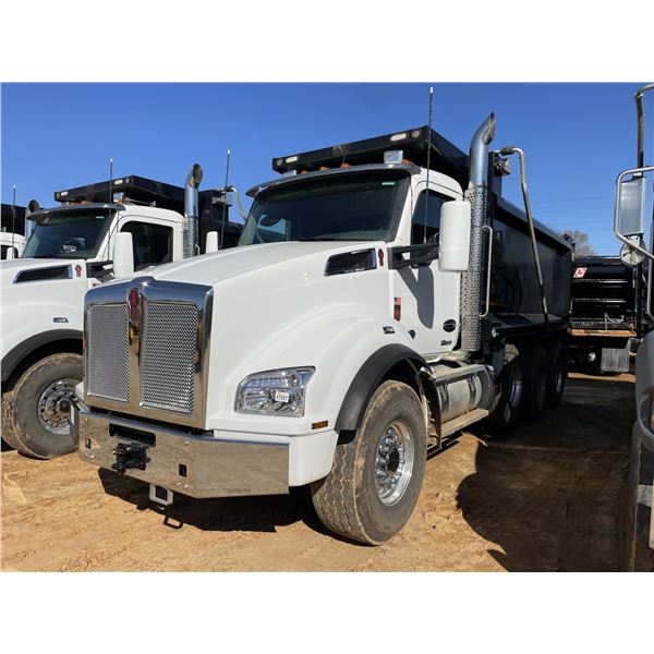 2025 KENWORTH T880 Dump Truck