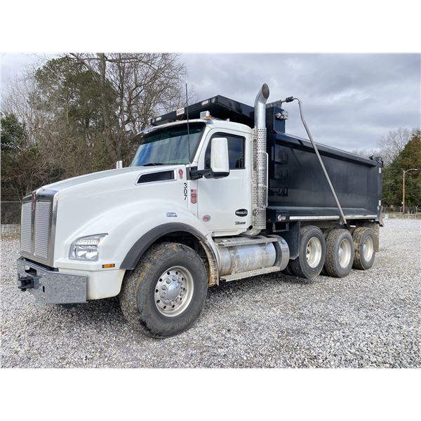 2025 KENWORTH T880 Dump Truck