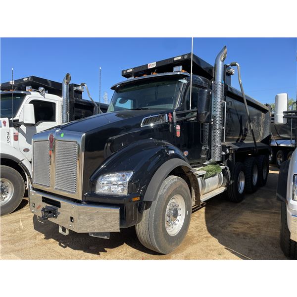 2025 KENWORTH T880 Dump Truck