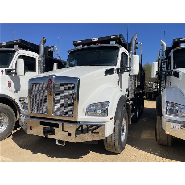 2025 KENWORTH T880 Dump Truck
