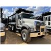 Image 4 : 2024 MACK GR64F Dump Truck