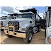 Image 1 : 2024 MACK GR64F Dump Truck