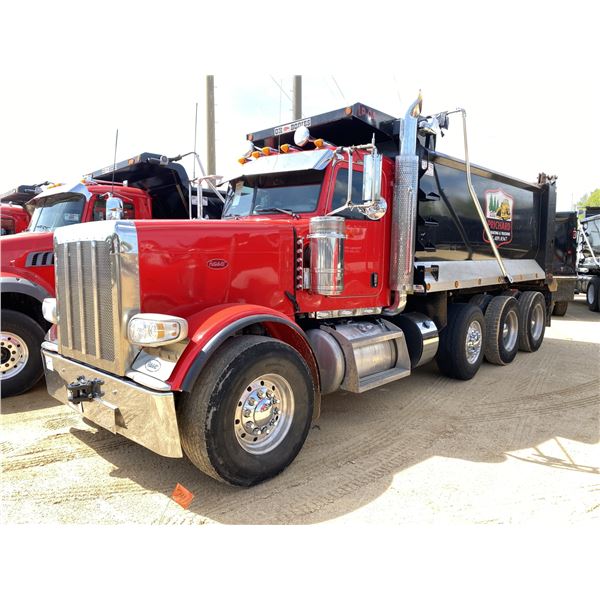 2023 PETERBILT 389 Dump Truck