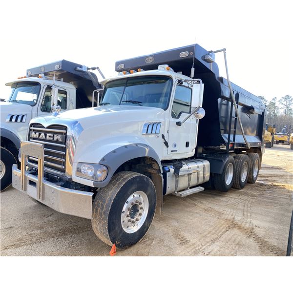 2022 MACK GR64F Dump Truck