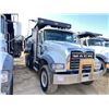 Image 4 : 2022 MACK GR64F Dump Truck