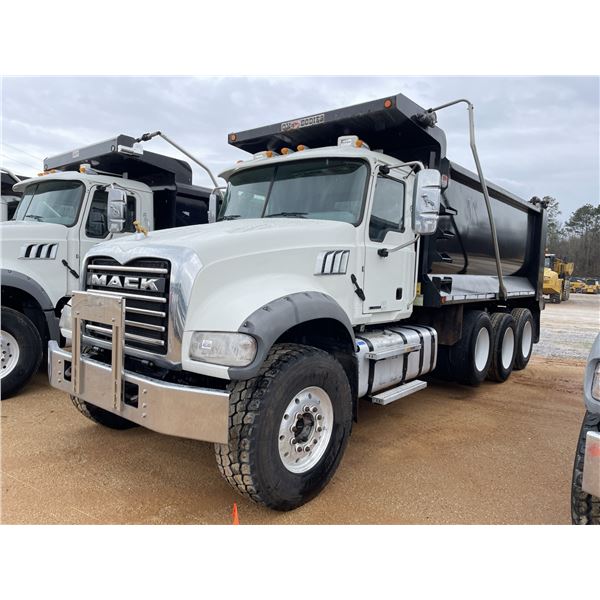 2021 MACK GR64F Dump Truck