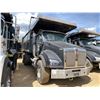 Image 4 : 2022 KENWORTH T880 Dump Truck