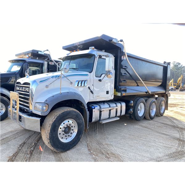 2019 MACK GR64F Dump Truck