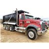 Image 4 : 2020 MACK GR64F Dump Truck