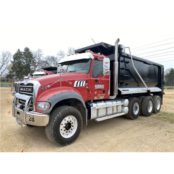 2019 MACK GR64F Dump Truck