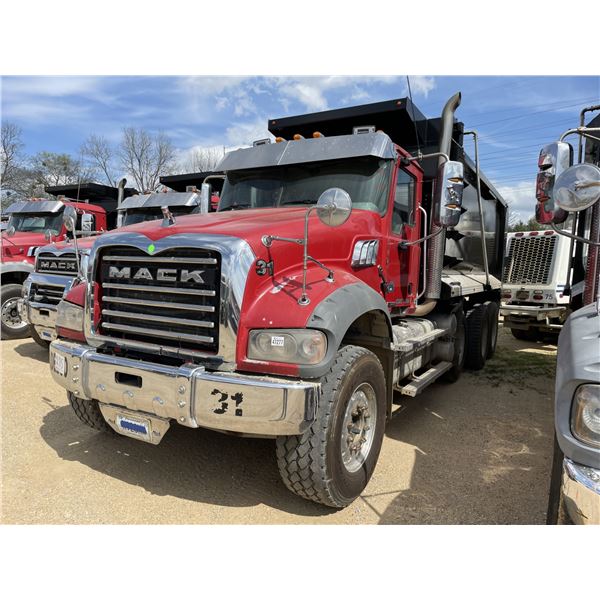 2019 MACK GR64F Dump Truck
