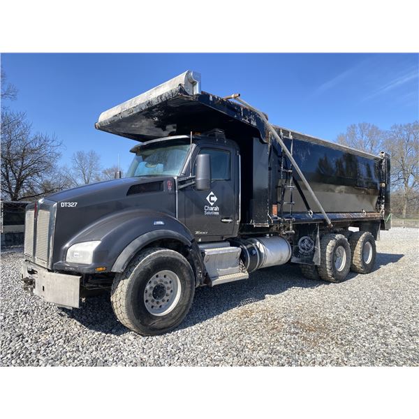 2020 KENWORTH T880 Dump Truck