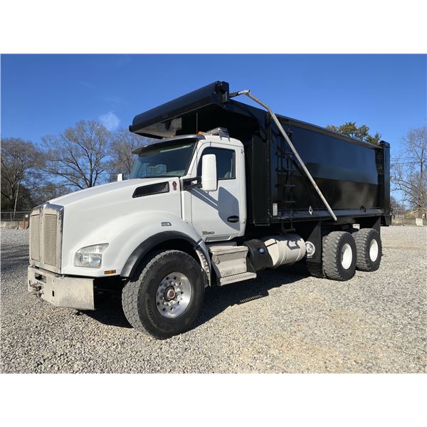 2019 KENWORTH T880 Dump Truck