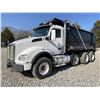 Image 1 : 2016 KENWORTH T880 Dump Truck