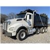 Image 1 : 2016 KENWORTH T880 Dump Truck