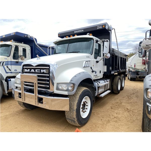 2015 MACK GU713 Dump Truck