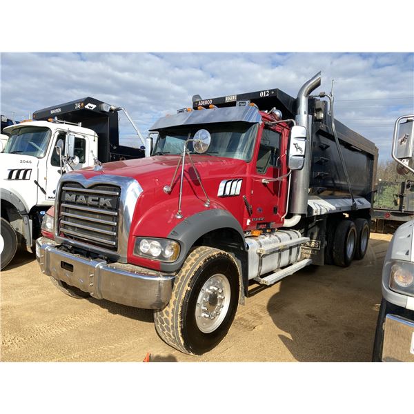 2016 MACK GU713 Dump Truck