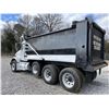 Image 2 : 2011 KENWORTH T800 Dump Truck