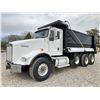 Image 1 : 2011 KENWORTH T800 Dump Truck
