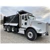 Image 4 : 2011 KENWORTH T800 Dump Truck