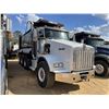 Image 4 : 2016 KENWORTH T800 Dump Truck