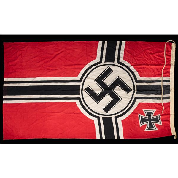 WWII GERMAN KRIEGSMARINE BATTLE FLAG.