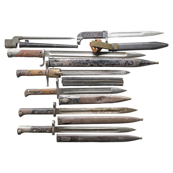 LOT OF 7 FOREIGN BAYONETS.