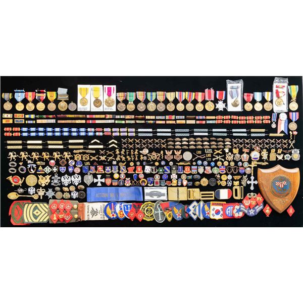 LARGE INTERESTING GROUPING OF MOSTLY U.S. MEDALS,