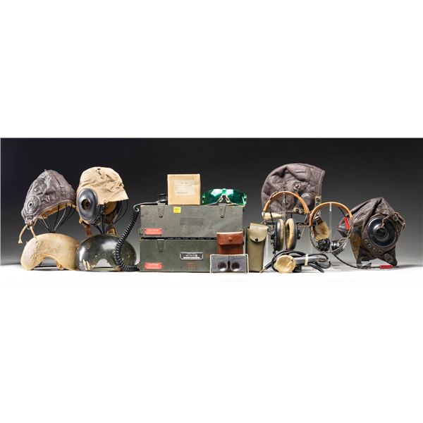 DESIRABLE GROUPING OF U.S. WWII VINTAGE FLIGHT