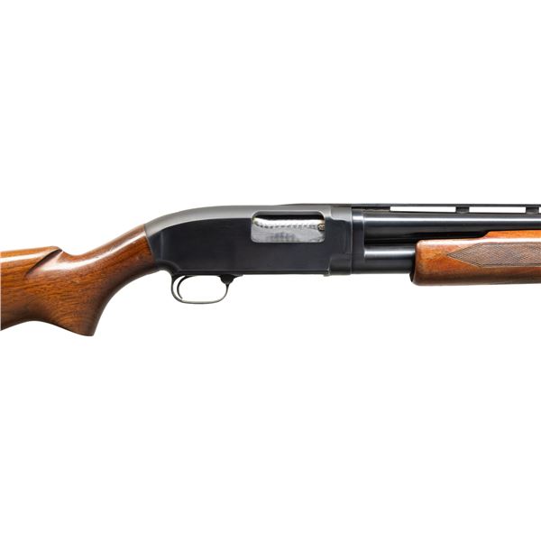 WINCHESTER MODEL 12 PUMP ACTION SHOTGUN IN TRAP